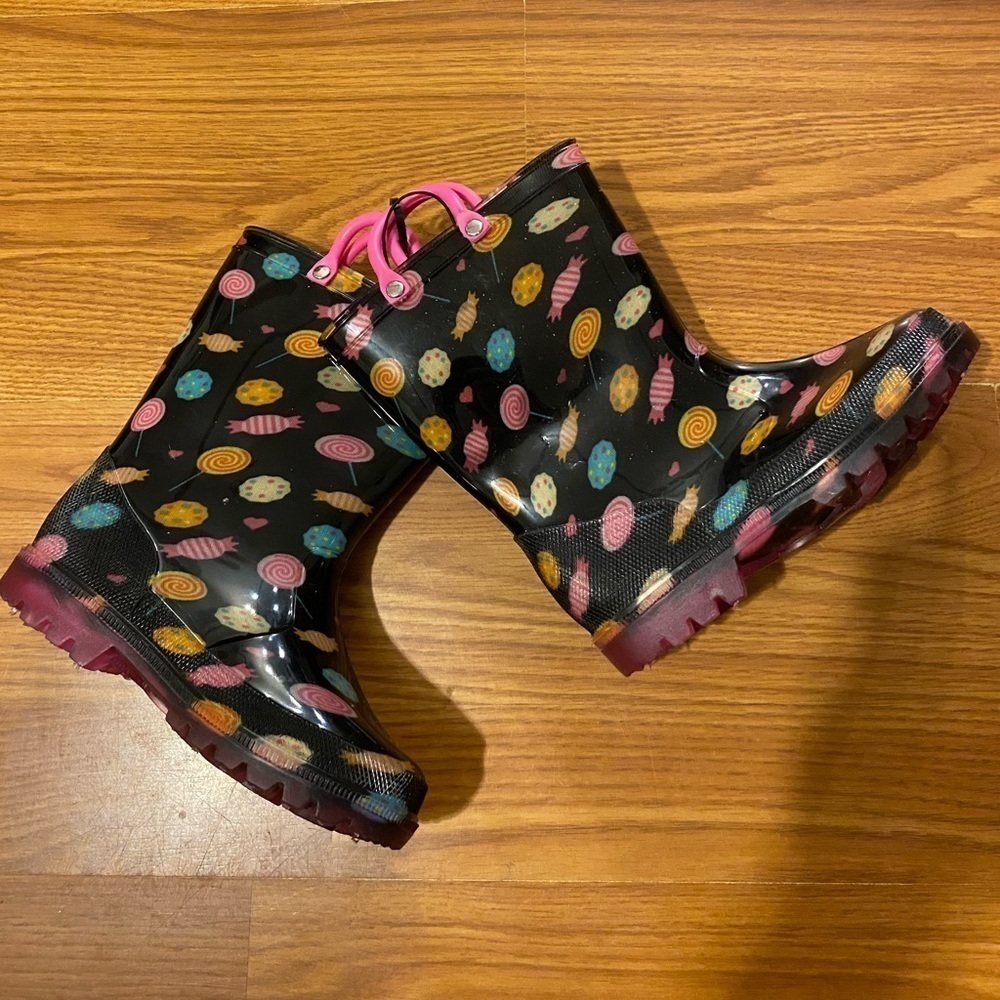 Lilly of New York Rain Boots size 11 (HG)